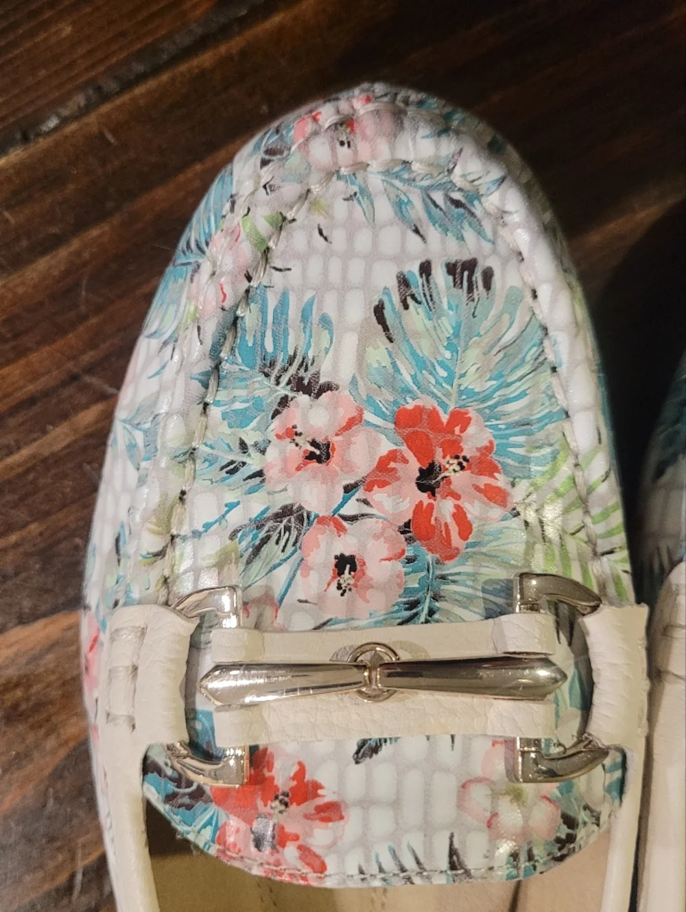 Aerosoles Drive Along Bit Loafer White Cream Gold Pink Green Tropical Floral 7.5 - Picture 8 of 9